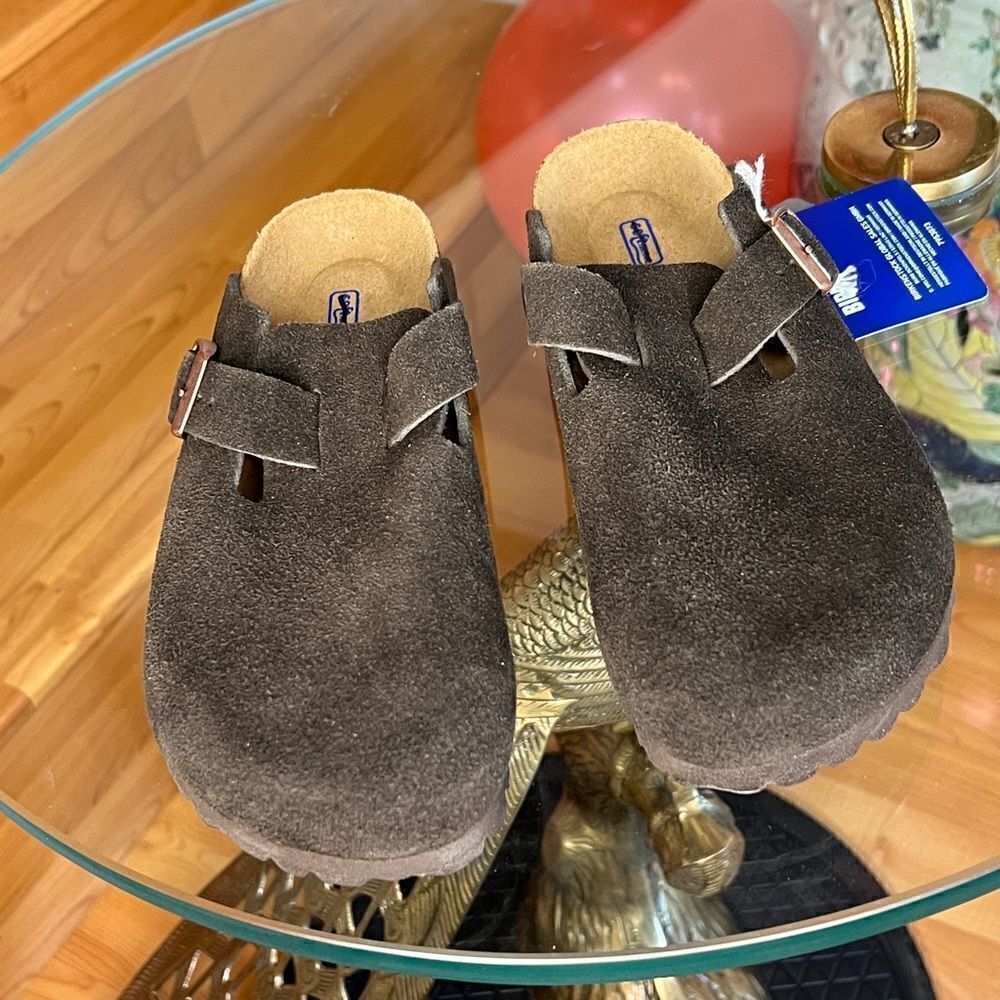 Boston Soft Footbed Regular in Mocha - Picture 6 of 11